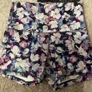 Lulu Lemon shorts size 6